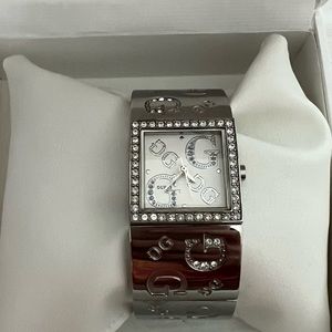 GUESS CLASSIC GG WATCH - NEVER WORN